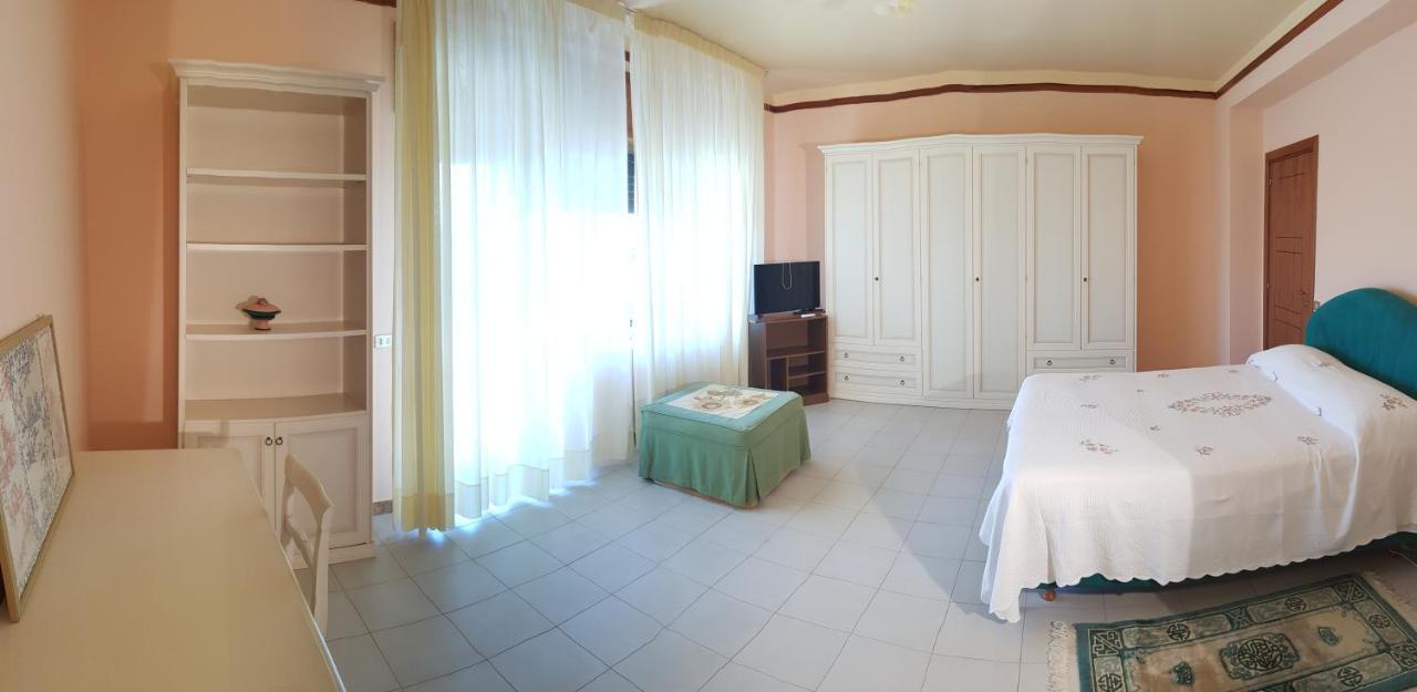 Stylish Apt Terina - Le Lincelle, Lamezia - Bright, Spacious, Elegant And With Terrace Sant'Eufemia Lamezia Exterior photo
