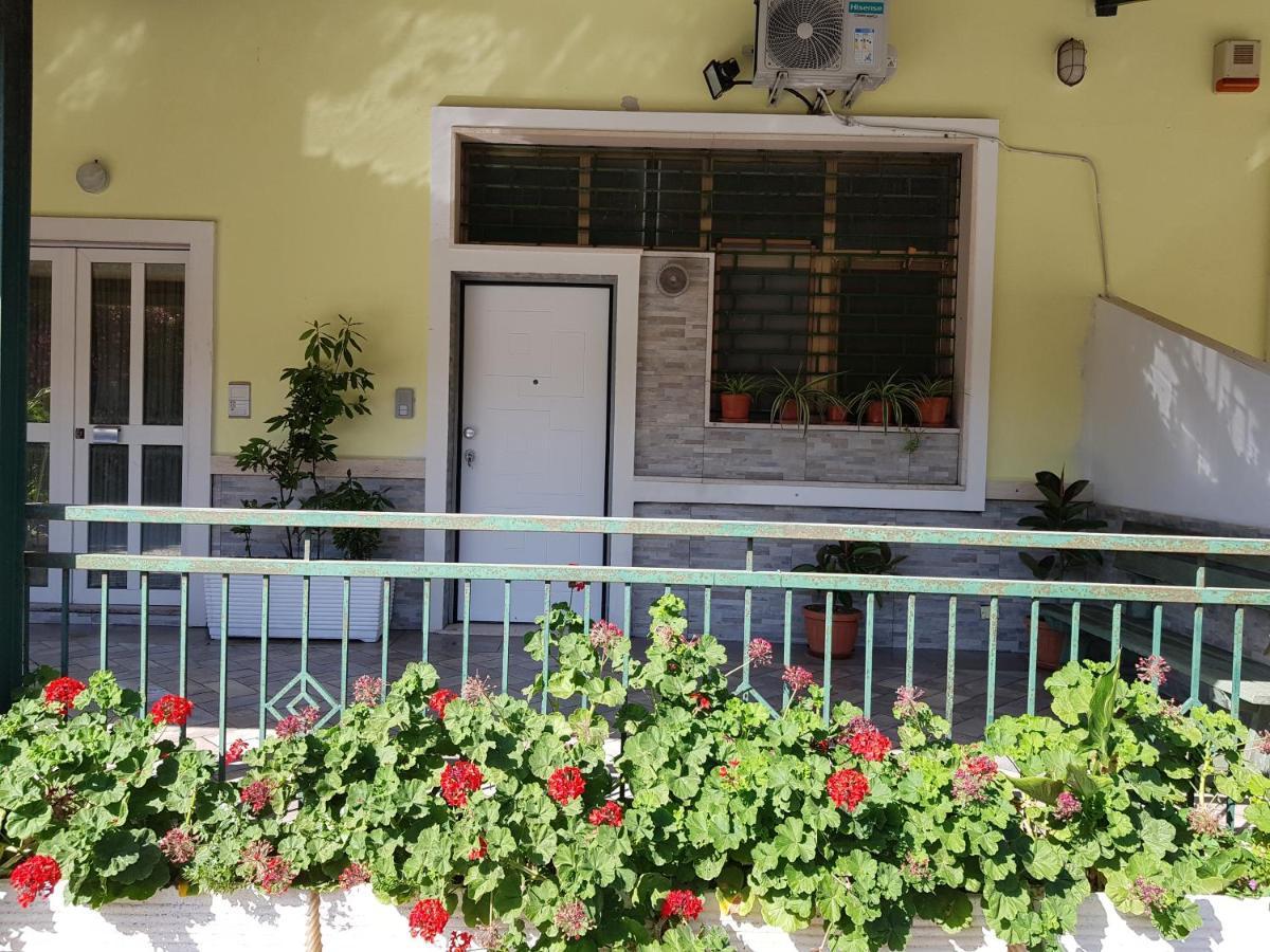 Stylish Apt Terina - Le Lincelle, Lamezia - Bright, Spacious, Elegant And With Terrace Sant'Eufemia Lamezia Exterior photo